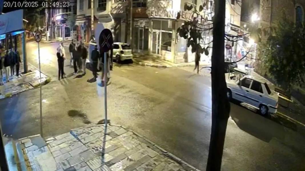 Isparta’da Baba Bagajdan Bebek Camdan Çıkarıldı! 4